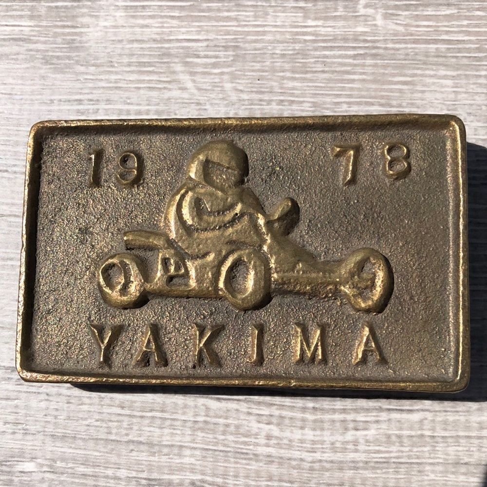 1978 Yakima heavy duty belt buckle
